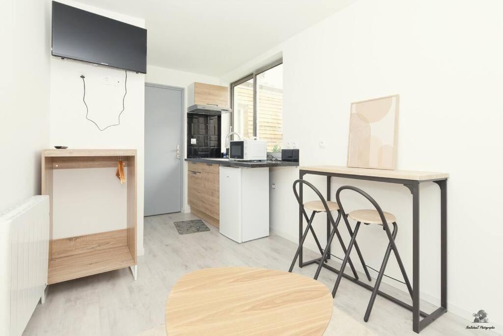 La Residence Jeanne D'Arc 2, Troyes - France Екстер'єр фото